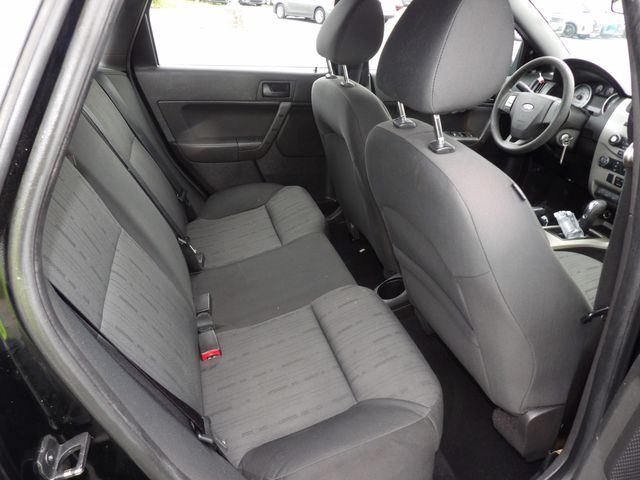 2010 Ford Focus SE | Dalton, GA | Paniagua Auto Mall 2010 Ford Focus SE | Dalton, GA | Paniagua Auto Mall