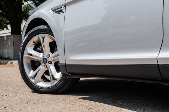 2010 Ford Taurus SHO | Addison, TX | Apex Auto Sports 2010 Ford Taurus SHO | Addison, TX | Apex Auto Sports