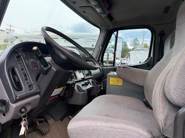 2010 Freightliner M2 106 60FT