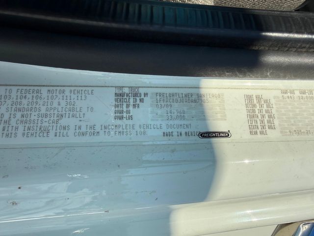 2010 Freightliner M2-106 Altec 60'