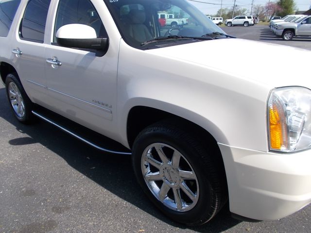 2010 GMC Yukon Denali