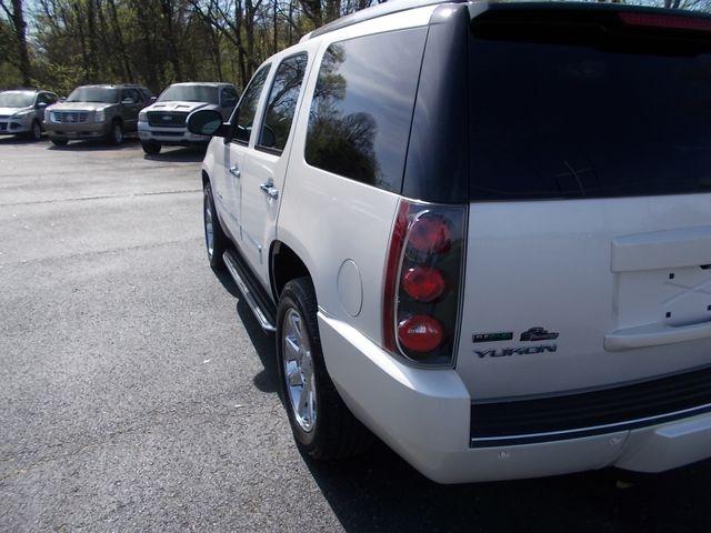 2010 GMC Yukon Denali