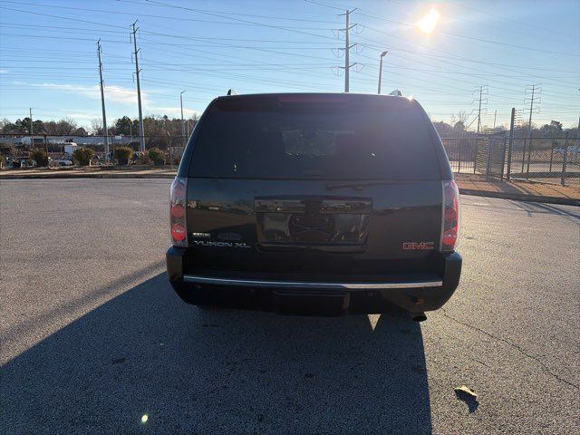 2010 GMC Yukon XL Denali