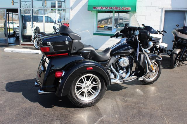 2010 Harley-Davidson Trike Tri Glide Ultra Classic | Granite City, Illinois | MasterCars Company Inc. 2010 Harley-Davidson Trike Tri Glide Ultra Classic | Granite City, Illinois | MasterCars Company Inc.