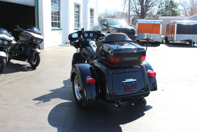 2010 Harley-Davidson Trike Tri Glide Ultra Classic | Granite City, Illinois | MasterCars Company Inc.