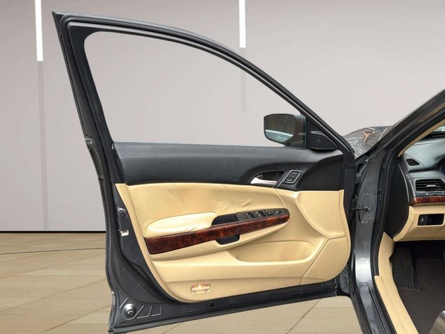 2010 Honda Accord Crosstour EX-L w/Navi | Alpharetta, GA | Star Motors