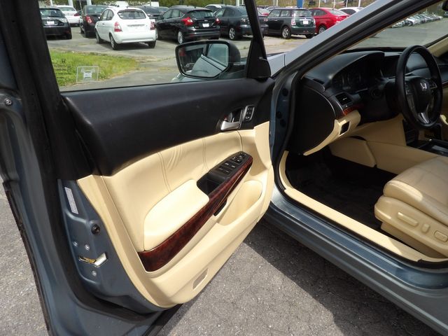 2010 Honda Accord Crosstour EX-L w/Navi | Dalton, GA | Paniagua Auto Mall 2010 Honda Accord Crosstour EX-L w/Navi | Dalton, GA | Paniagua Auto Mall