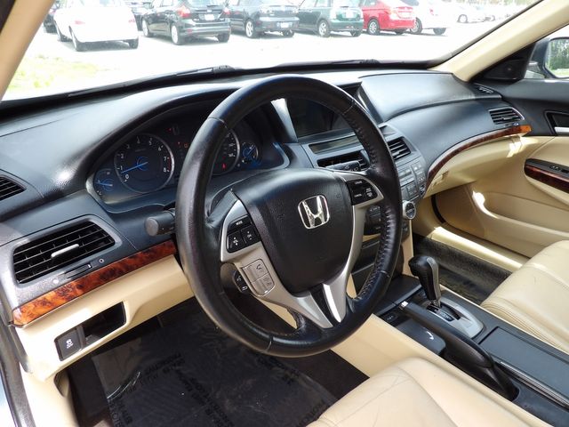 2010 Honda Accord Crosstour EX-L w/Navi | Dalton, GA | Paniagua Auto Mall 2010 Honda Accord Crosstour EX-L w/Navi | Dalton, GA | Paniagua Auto Mall