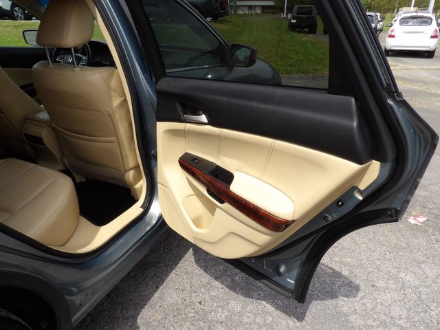 2010 Honda Accord Crosstour EX-L w/Navi | Dalton, GA | Paniagua Auto Mall 2010 Honda Accord Crosstour EX-L w/Navi | Dalton, GA | Paniagua Auto Mall