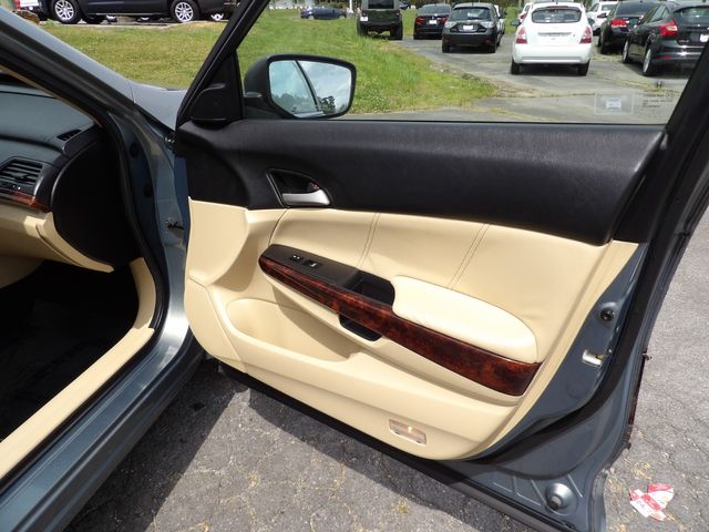 2010 Honda Accord Crosstour EX-L w/Navi | Dalton, GA | Paniagua Auto Mall 