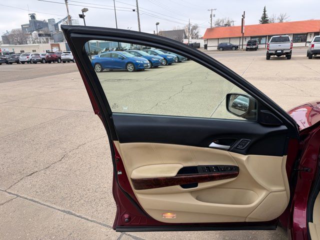 2010 Honda Accord Crosstour EX-L | Dickinson, ND | Heiser Motors