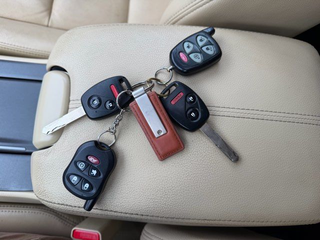 2010 Honda Accord Crosstour EX-L | Dickinson, ND | Heiser Motors 2010 Honda Accord Crosstour EX-L | Dickinson, ND | Heiser Motors