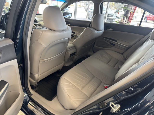 2010 Honda Accord EX-L V6 | Rome, GA | Knight's Car Store 2010 Honda Accord EX-L V6 | Rome, GA | Knight's Car Store