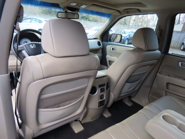 2010 Honda Pilot Touring w/Navi w/DVD