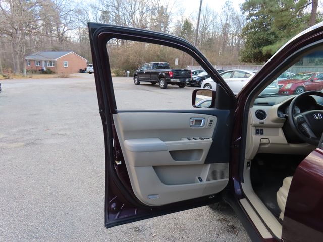 2010 Honda Pilot Touring w/Navi w/DVD