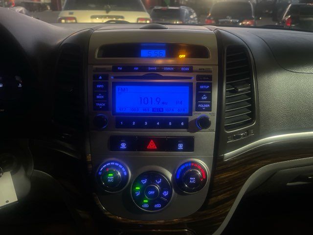 2010 Hyundai SANTA FE SE