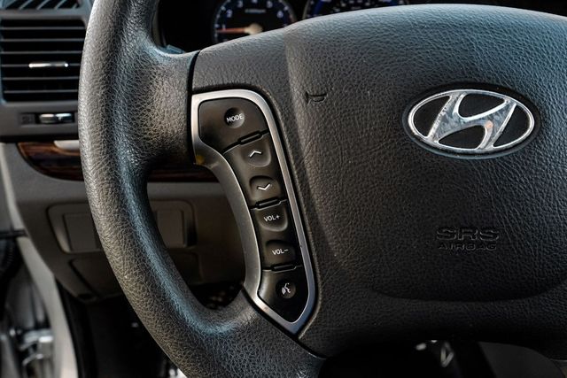 2010 Hyundai SANTA FE GLS 2010 Hyundai SANTA FE GLS