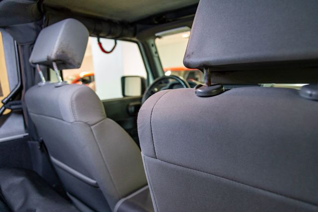 2010 Jeep Wrangler 2dr Rubicon