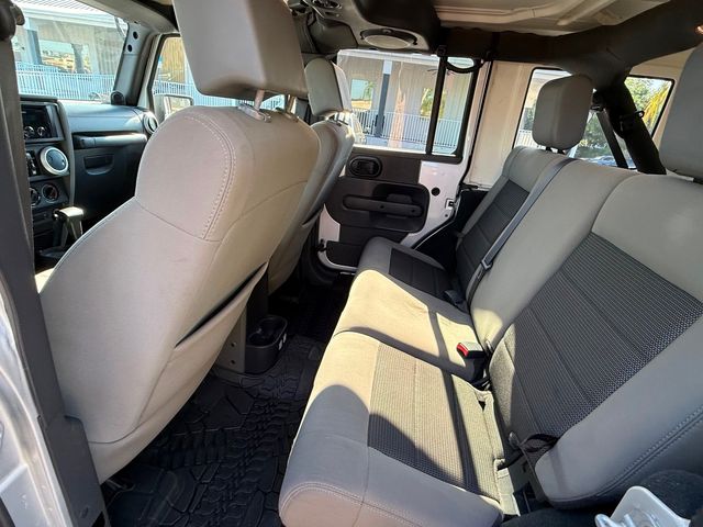 2010 Jeep Wrangler Unlimited WRAGLER SAHARA CLEAN CARFAX CERT | Plant City, FL | psv5 DEMO - Bayshore Automotive 2010 Jeep Wrangler Unlimited WRAGLER SAHARA CLEAN CARFAX CERT | Plant City, FL | psv5 DEMO - Bayshore Automotive