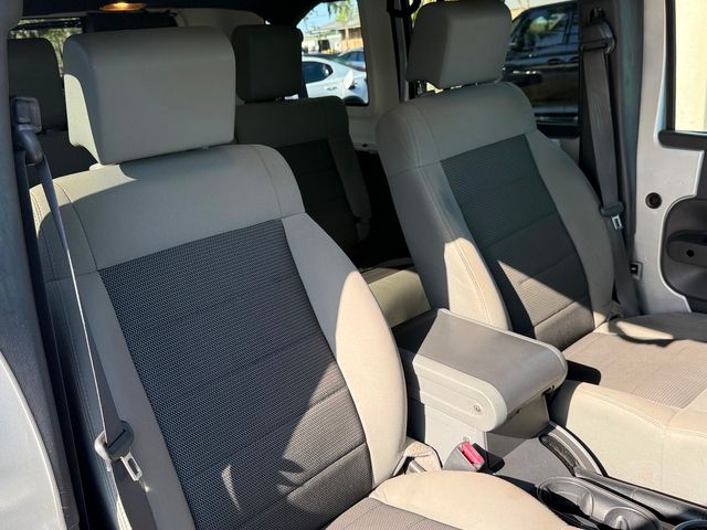 2010 Jeep Wrangler Unlimited WRAGLER SAHARA CLEAN CARFAX CERT | Plant City, FL | psv5 DEMO - Bayshore Automotive 2010 Jeep Wrangler Unlimited WRAGLER SAHARA CLEAN CARFAX CERT | Plant City, FL | psv5 DEMO - Bayshore Automotive