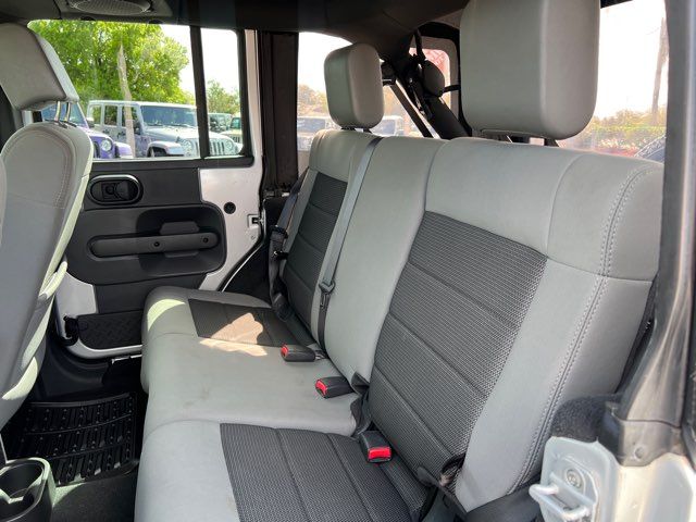 2010 Jeep Wrangler Unlimited Sport