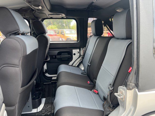 2010 Jeep Wrangler Unlimited Sport