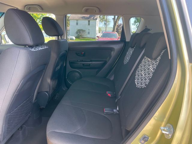 2010 Kia Soul +