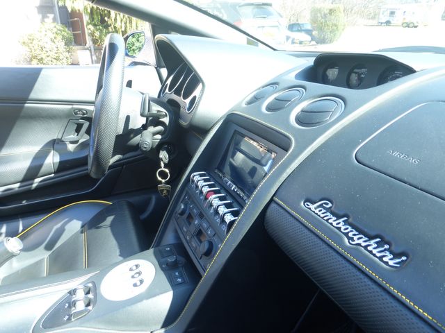 2010 Lamborghini Gallardo LP 560-4 Spyder | Lawrence, MA | European Motorsports 2010 Lamborghini Gallardo LP 560-4 Spyder | Lawrence, MA | European Motorsports
