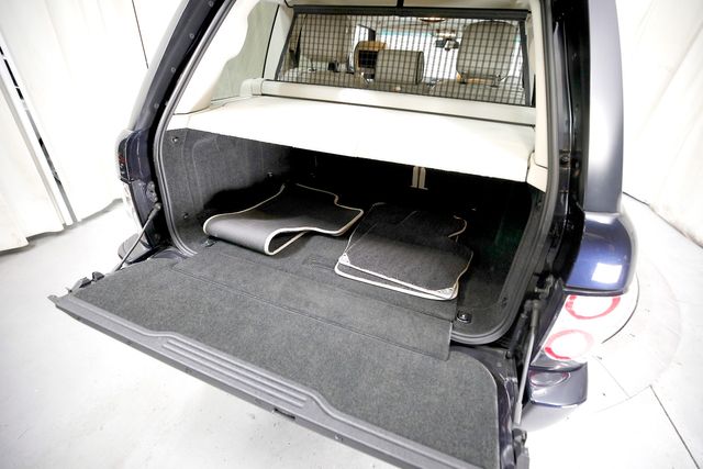 2010 Land Rover Range Rover Supercharged | Burbank, California | MDK International 2010 Land Rover Range Rover Supercharged | Burbank, California | MDK International