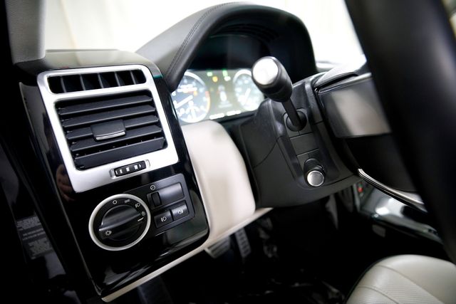 2010 Land Rover Range Rover Supercharged | Burbank, California | MDK International 2010 Land Rover Range Rover Supercharged | Burbank, California | MDK International