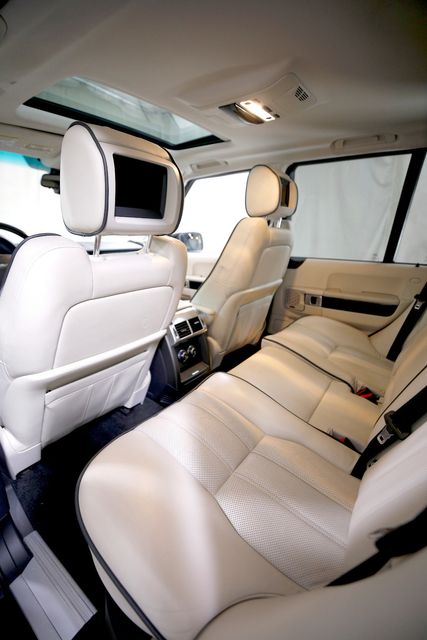 2010 Land Rover Range Rover Supercharged | Burbank, California | MDK International 2010 Land Rover Range Rover Supercharged | Burbank, California | MDK International