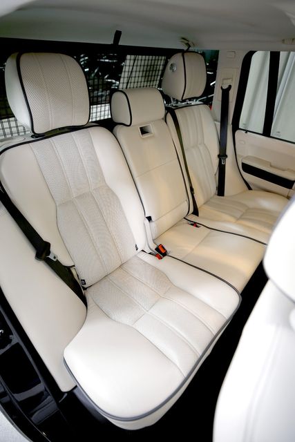 2010 Land Rover Range Rover Supercharged | Burbank, California | MDK International 2010 Land Rover Range Rover Supercharged | Burbank, California | MDK International