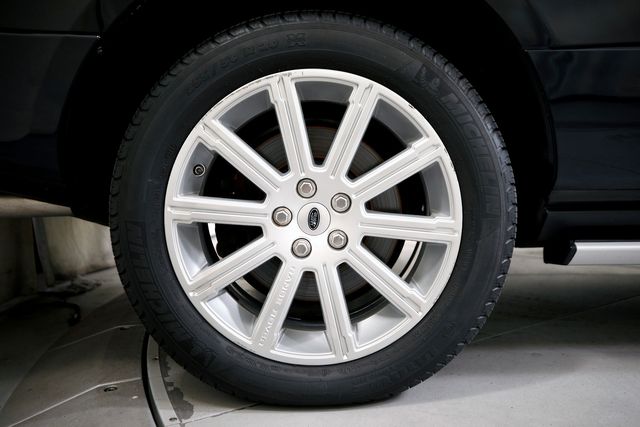 2010 Land Rover Range Rover Supercharged | Burbank, California | MDK International 2010 Land Rover Range Rover Supercharged | Burbank, California | MDK International