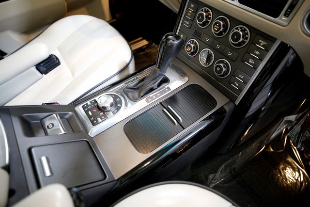 2010 Land Rover Range Rover Supercharged | Burbank, California | MDK International 2010 Land Rover Range Rover Supercharged | Burbank, California | MDK International