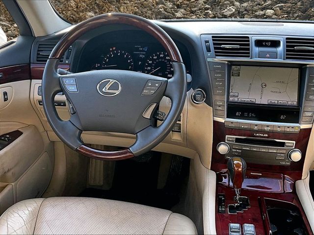 2010 Lexus LS 460