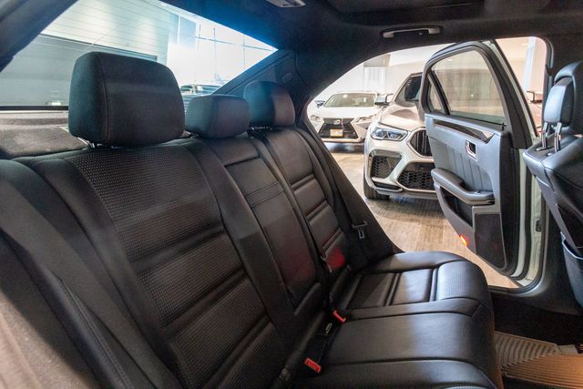 2010 Mercedes-Benz E 63 AMG