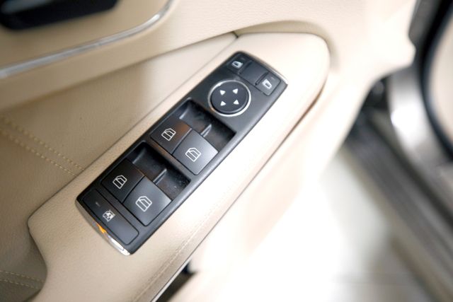 2010 Mercedes-Benz E-Class E 550 Luxury | Burbank, California | MDK International 2010 Mercedes-Benz E-Class E 550 Luxury | Burbank, California | MDK International