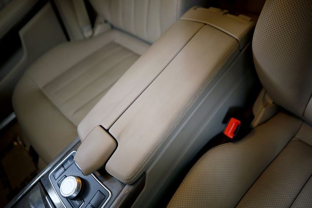 2010 Mercedes-Benz E-Class E 550 Luxury | Burbank, California | MDK International 2010 Mercedes-Benz E-Class E 550 Luxury | Burbank, California | MDK International