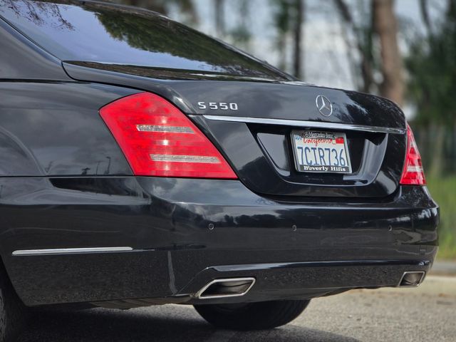 2010 Mercedes-Benz S-Class S 550 2010 Mercedes-Benz S-Class S 550