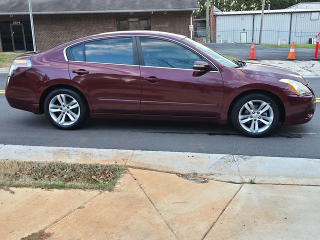 2010 Nissan Altima 3.5 SR