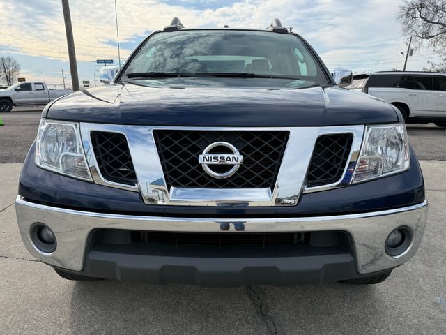 2010 Nissan Frontier LE V6 with Leather