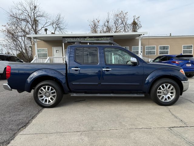 2010 Nissan Frontier LE V6 with Leather