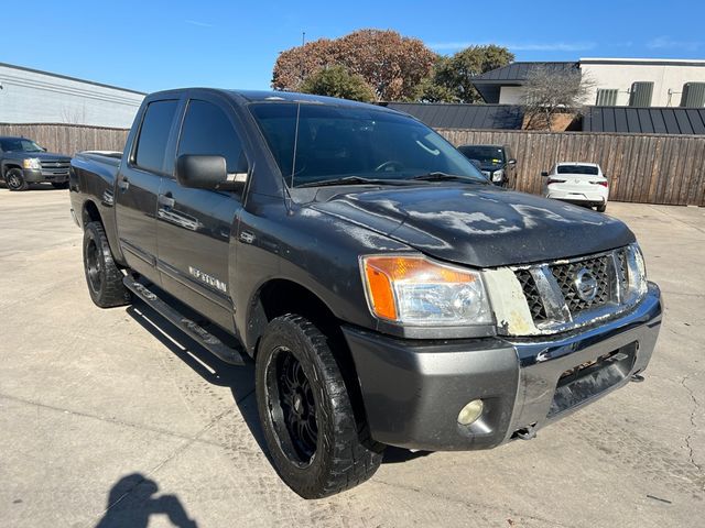 2010 Nissan Titan SE
