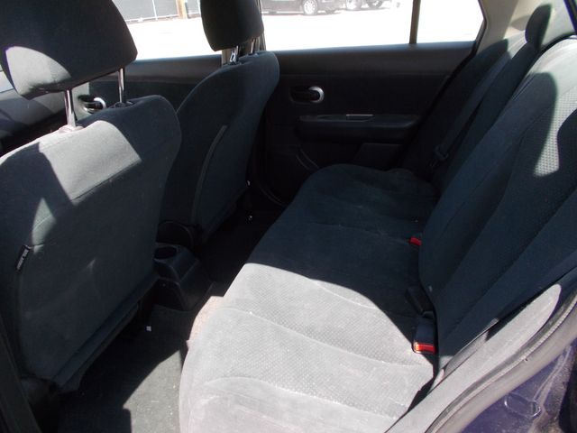 2010 Nissan Versa 1.8 SL 2010 Nissan Versa 1.8 SL