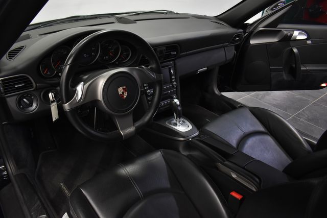 2010 Porsche 911 Carrera 2010 Porsche 911 Carrera