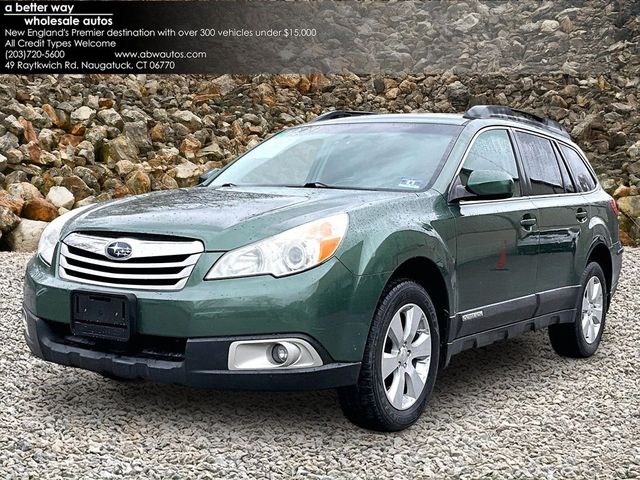 2010 Subaru Outback 2.5i Premium | Naugatuck, Connecticut | A Better Way Wholesale Autos-CT