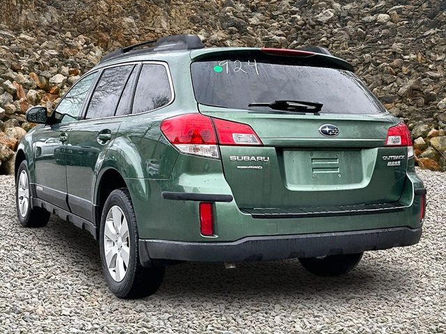 2010 Subaru Outback 2.5i Premium