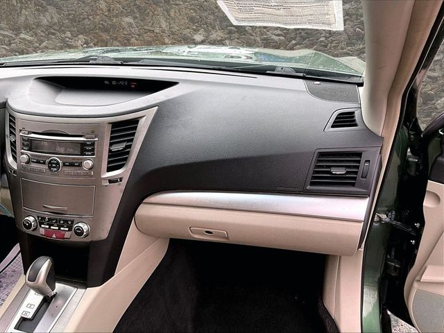 2010 Subaru Outback 2.5i Premium