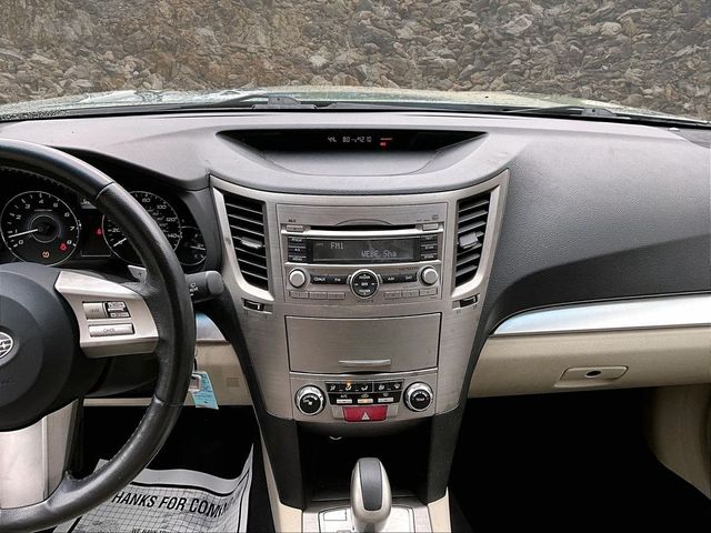 2010 Subaru Outback 2.5i Premium