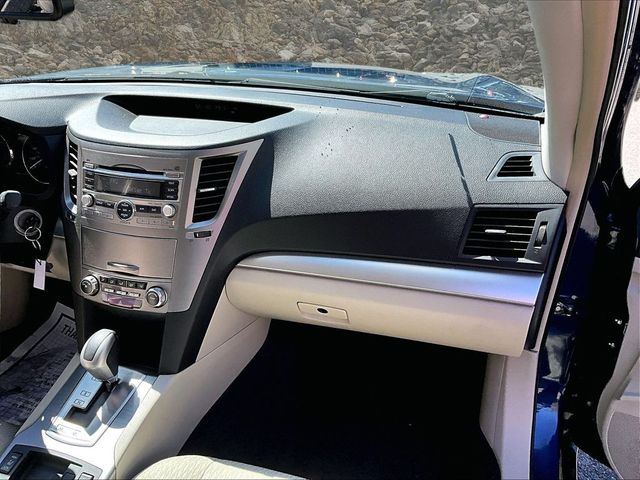 2010 Subaru Outback 2.5i Premium